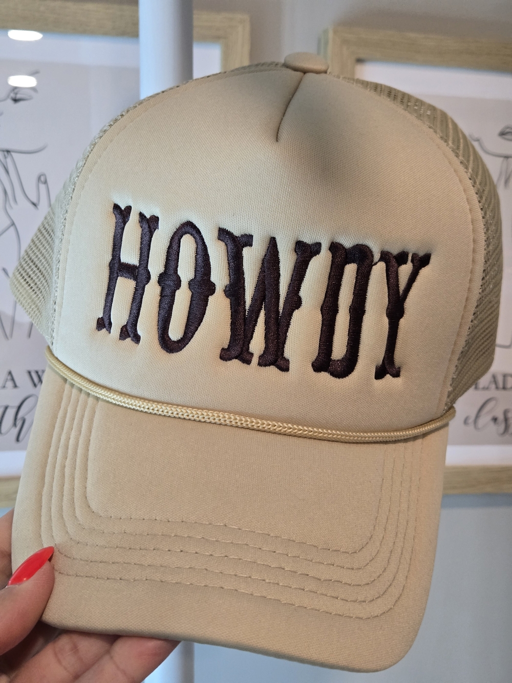 Howdy Beige Trucker Hat - Unbranded